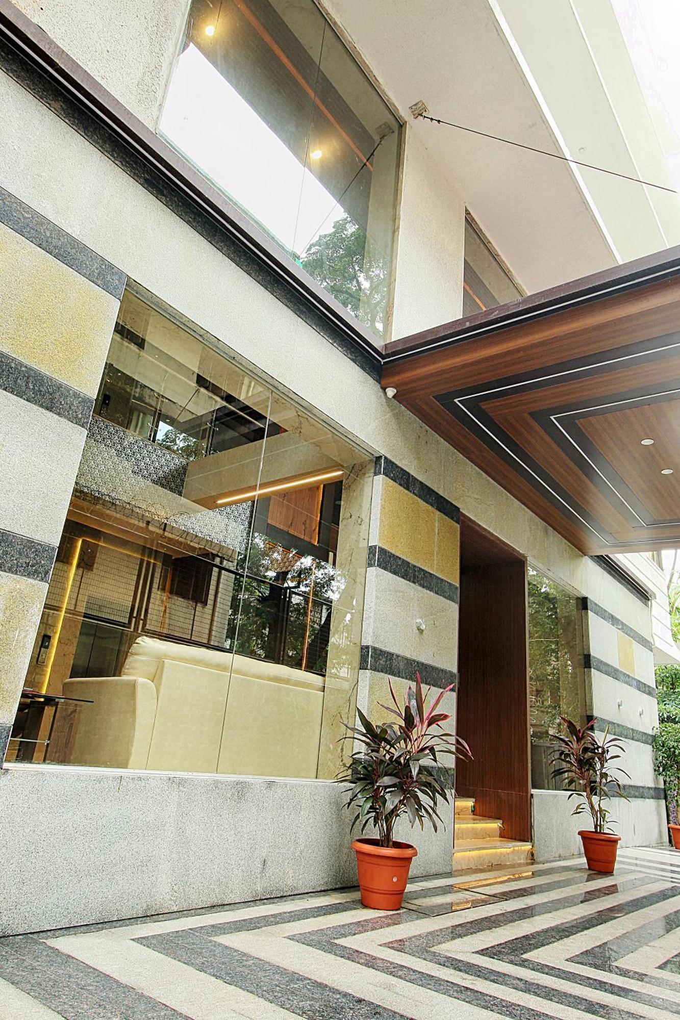 Mumbai House Luxury Apartments Santacruz East, Mumbai Exteriör bild