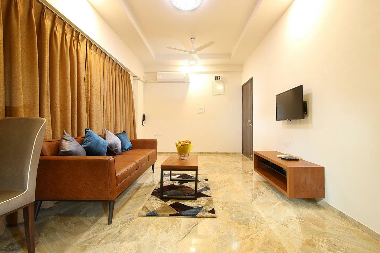 Mumbai House Luxury Apartments Santacruz East, Mumbai Exteriör bild