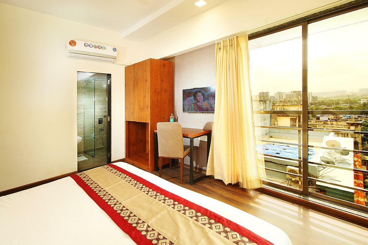 Mumbai House Luxury Apartments Santacruz East, Mumbai Exteriör bild
