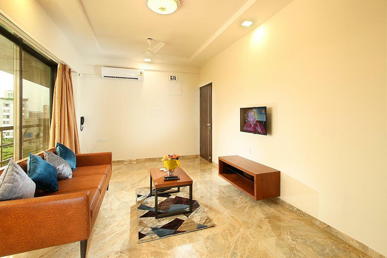 Mumbai House Luxury Apartments Santacruz East, Mumbai Exteriör bild
